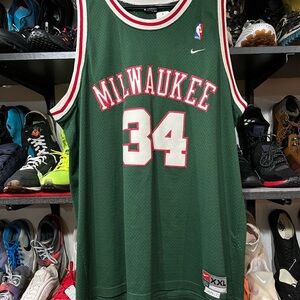 Y2K Nike NBA Milwaukee Bucks RAY ALLEN #34 Basketball Jersey Green